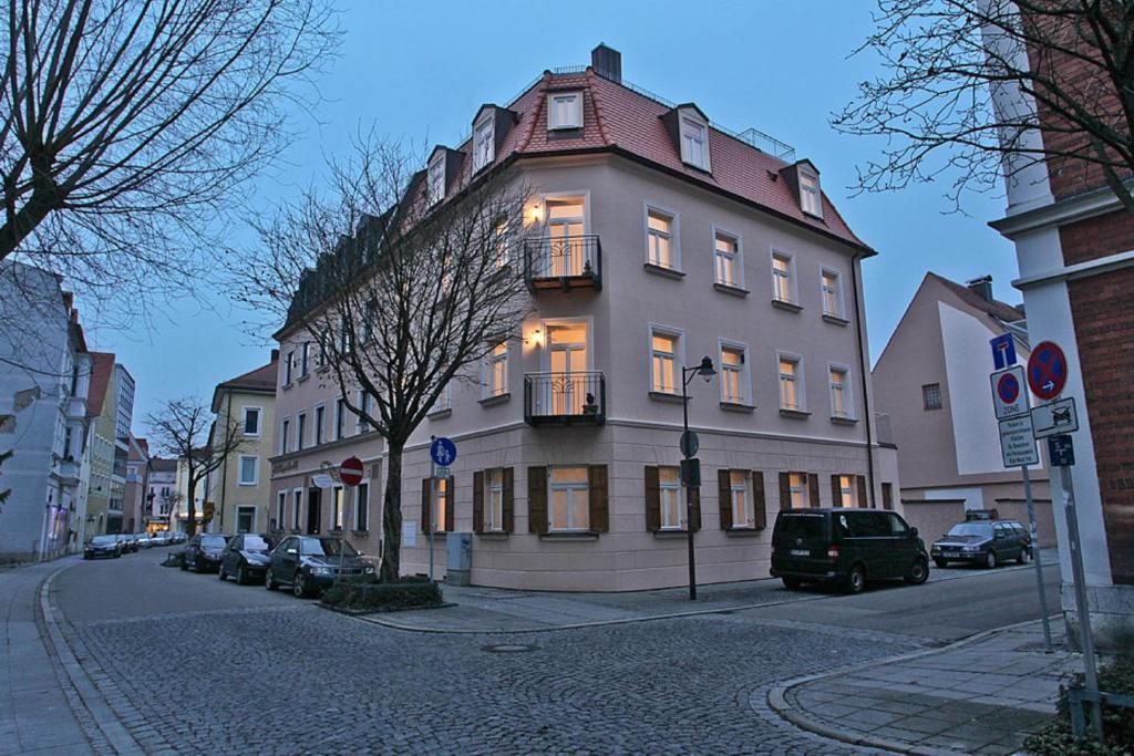 Bayerischer Hof อินโกลชตัดต์ ภายนอก รูปภาพ