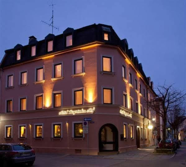 Bayerischer Hof อินโกลชตัดต์ ภายนอก รูปภาพ